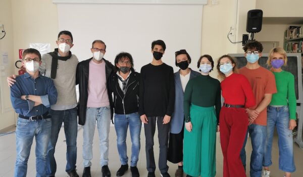 foto di gruppo delle organizzatrici e degli organizzatori